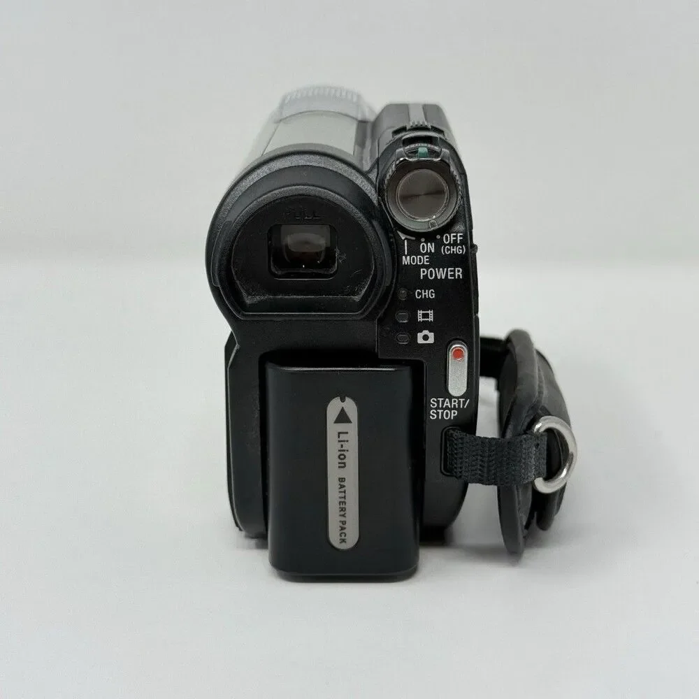 Sony Handycam DCR-DVD650 DVD Camcorder NTSC Box No Charger Cords